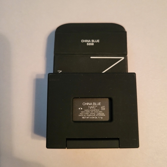 NARS Single Eyeshadow: China Blue (5358), .04oz, NIB - Picture 4 of 4